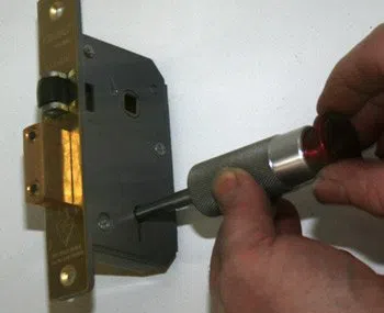 Jacksonville Lock And Doors Jacksonville, FL 904-531-3128 - 9a-locks-change